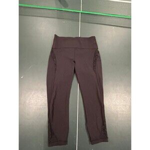 Lululemon size 10 leggings with lace detail